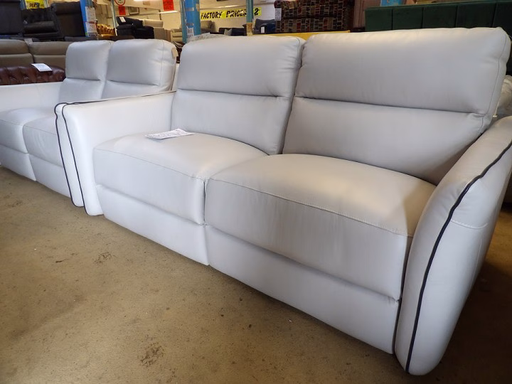 Brand new 3 and 2 seater Leather Sofa set from New Trend Concepts