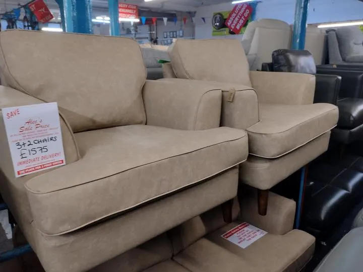 Sofa #11970 at Alec's clearance warehouse, Bolton