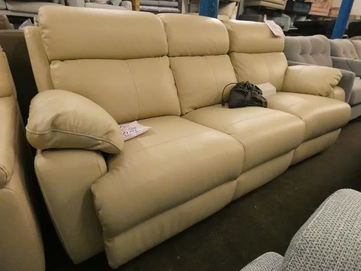 Sofa #15402 at Alec's clearance warehouse, Bolton