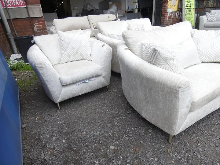 Sofa #15429 at Alec's clearance warehouse, Bolton