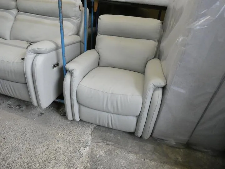 Sofa #15391 at Alec's clearance warehouse, Bolton