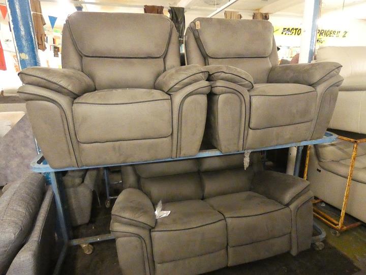 Sofa #15551 at Alec's clearance warehouse, Bolton