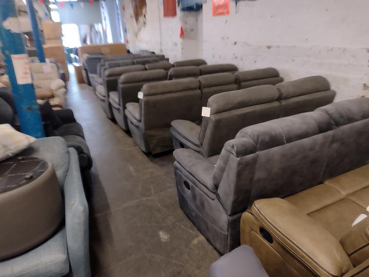 Sofa #1916 at Alec's clearance warehouse, Bolton