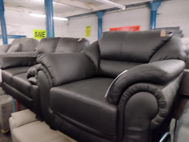 Sofa #2076 at Alec's clearance warehouse, Bolton