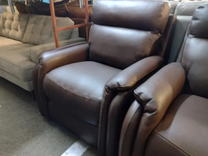 Sofa #2133 at Alec's clearance warehouse, Bolton