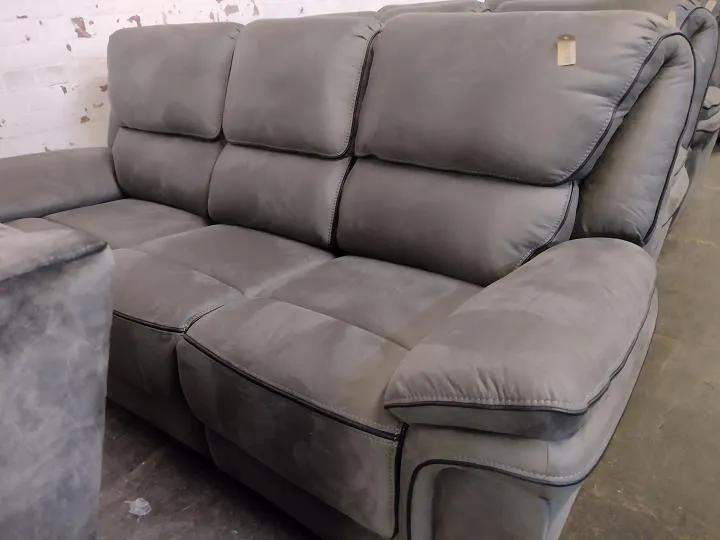 Sofa #2053 at Alec's clearance warehouse, Bolton