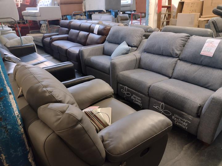 Sofa #1880 at Alec's clearance warehouse, Bolton