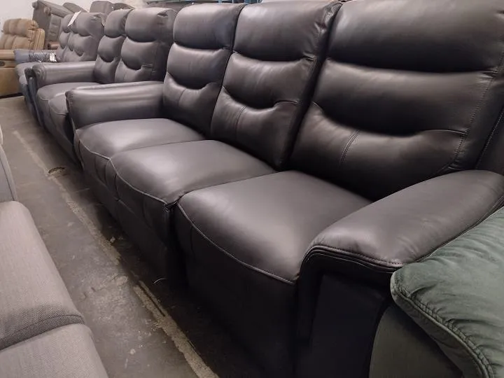 Sofa #1959 at Alec's clearance warehouse, Bolton