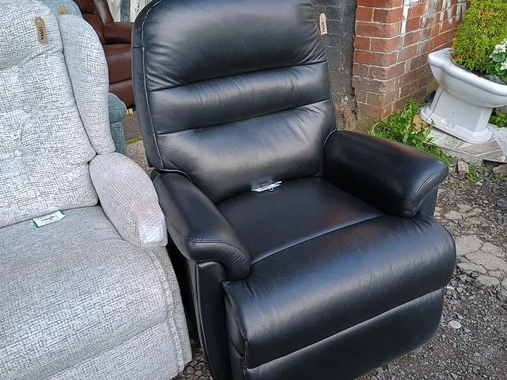 Sofa #7967 at Alec's clearance warehouse, Bolton