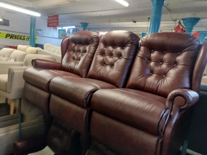 Sofa #11251 at Alec's clearance warehouse, Bolton