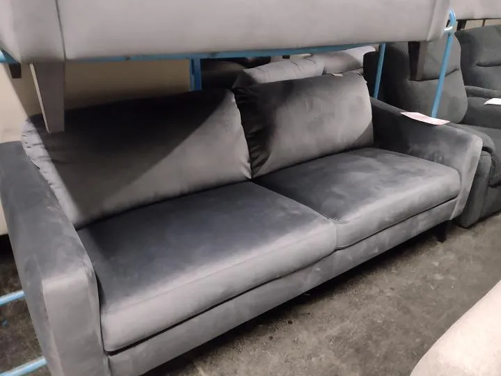Sofa #11661 at Alec's clearance warehouse, Bolton