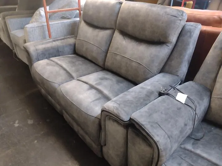 Sofa #8662 at Alec's clearance warehouse, Bolton