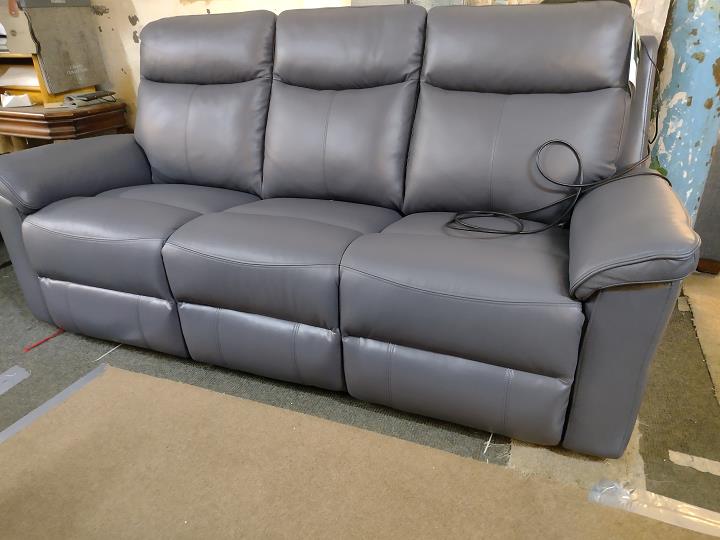Sofa #10924 at Alec's clearance warehouse, Bolton
