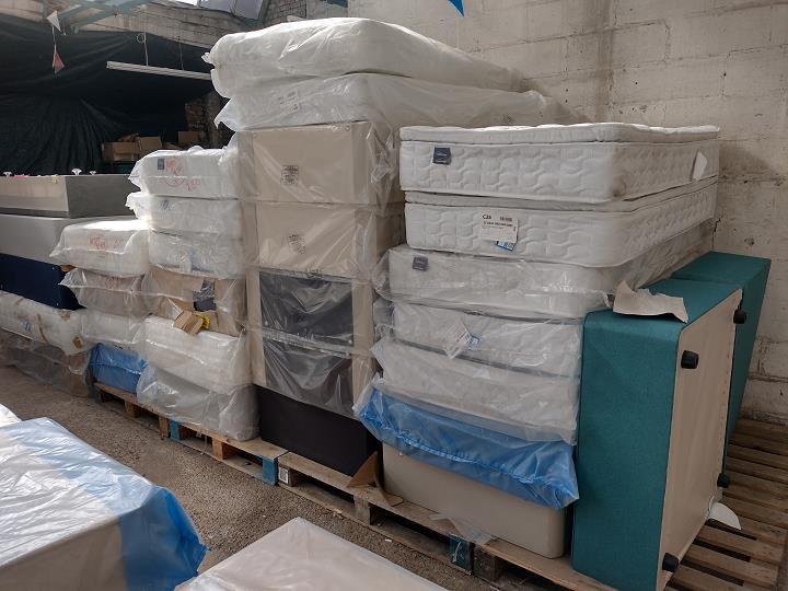 Sofa #10920 at Alec's clearance warehouse, Bolton