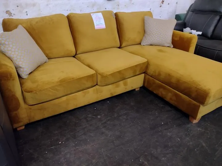 Sofa #9959 at Alec's clearance warehouse, Bolton
