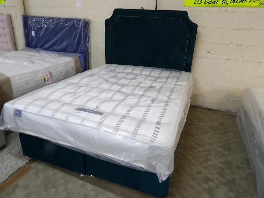 Sofa #6621 at Alec's clearance warehouse, Bolton