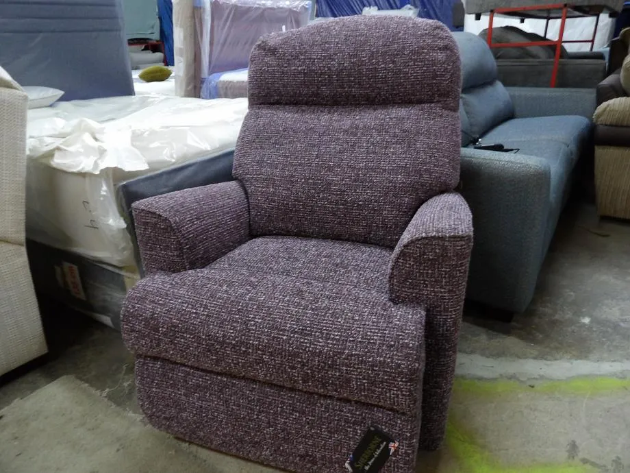 Sofa #6669 at Alec's clearance warehouse, Bolton