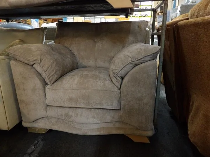 Sofa #6886 at Alec's clearance warehouse, Bolton