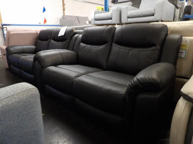 Sofa #7229 at Alec's clearance warehouse, Bolton