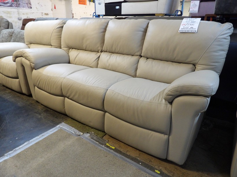 Sofa #1548 at Alec's clearance warehouse, Bolton