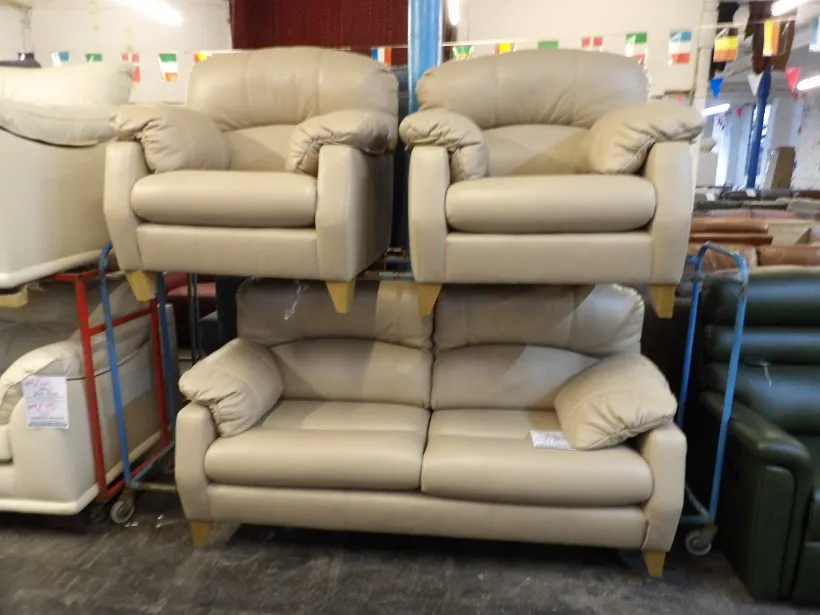 Sofa #1561 at Alec's clearance warehouse, Bolton