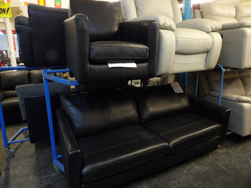 Sofa #1642 at Alec's clearance warehouse, Bolton