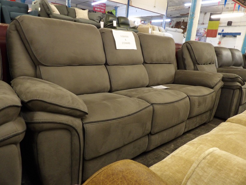 Sofa #1569 at Alec's clearance warehouse, Bolton