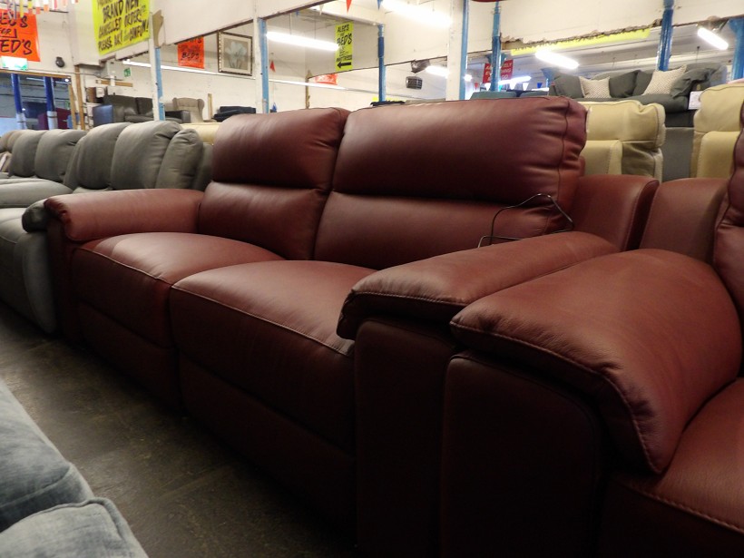 Sofa #1579 at Alec's clearance warehouse, Bolton