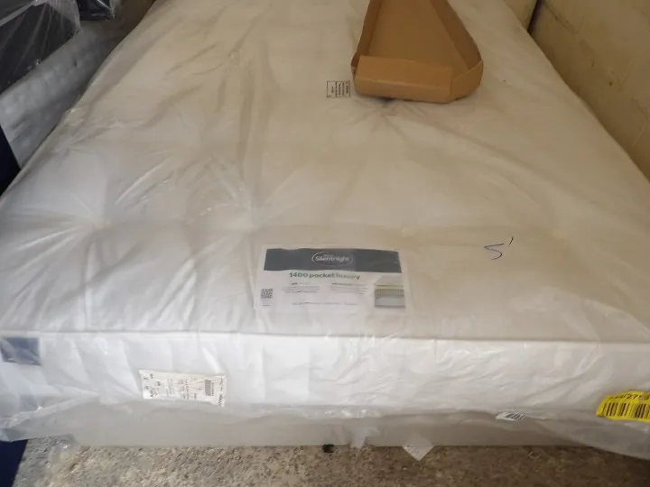 Sofa #4099 at Alec's clearance warehouse, Bolton