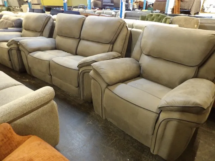 Sofa #4181 at Alec's clearance warehouse, Bolton