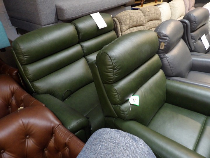 Sofa #2685 at Alec's clearance warehouse, Bolton