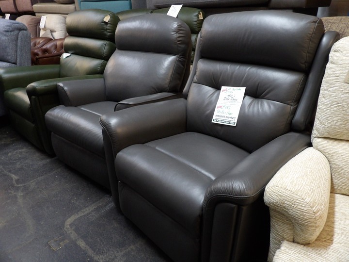 Sofa #2672 at Alec's clearance warehouse, Bolton