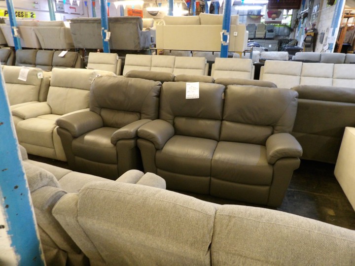 Sofa #2661 at Alec's clearance warehouse, Bolton