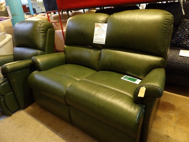 Sofa #2652 at Alec's clearance warehouse, Bolton