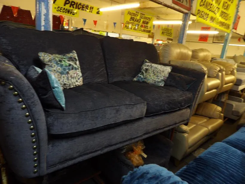 Sofa #5846 at Alec's clearance warehouse, Bolton