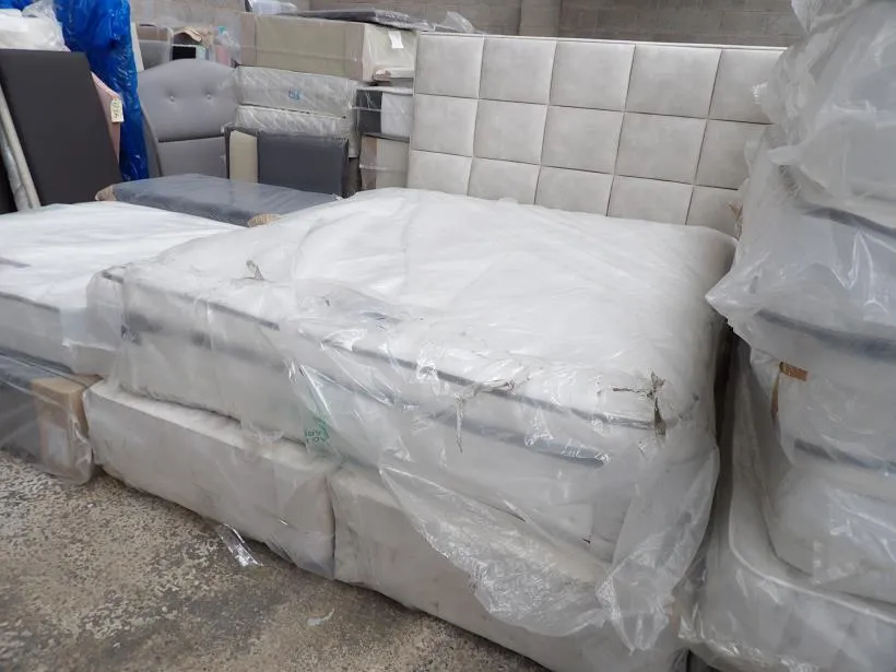 Sofa #5781 at Alec's clearance warehouse, Bolton