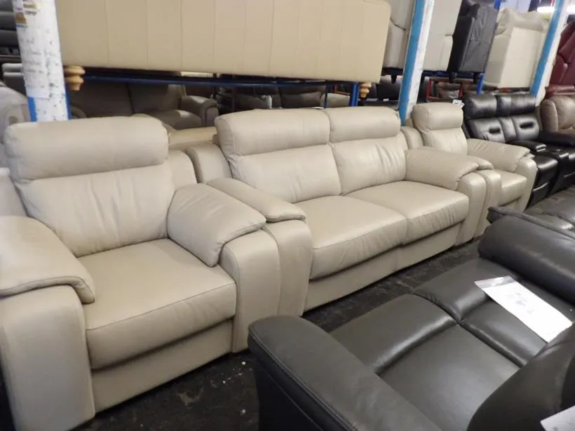 Sofa #5940 at Alec's clearance warehouse, Bolton