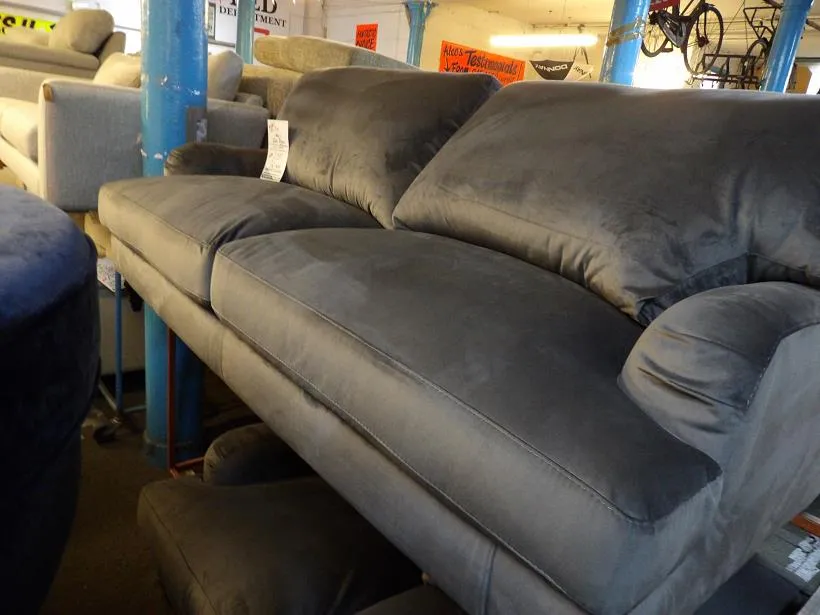 Sofa #5271 at Alec's clearance warehouse, Bolton
