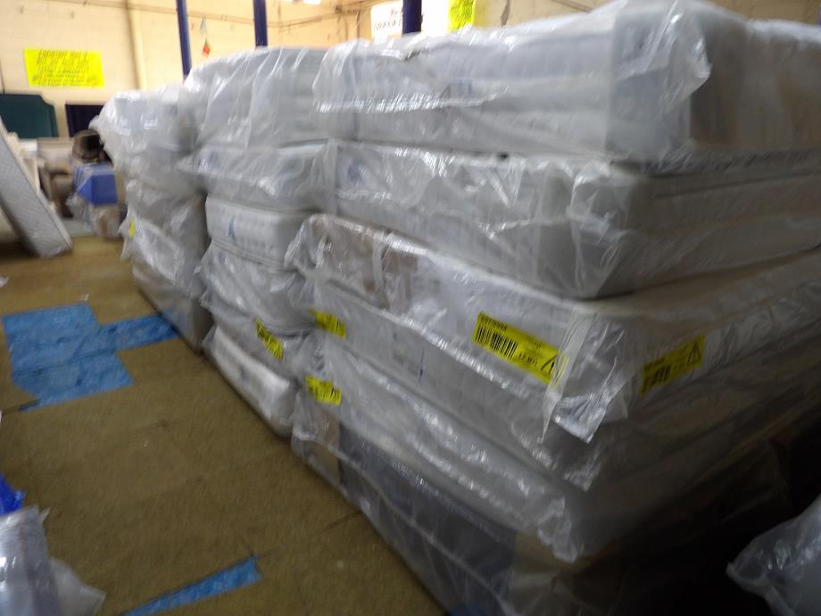 Sofa #5663 at Alec's clearance warehouse, Bolton