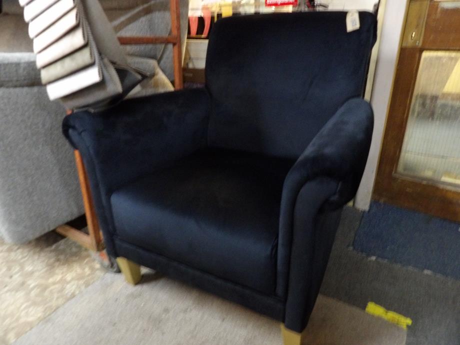 Sofa #5642 at Alec's clearance warehouse, Bolton