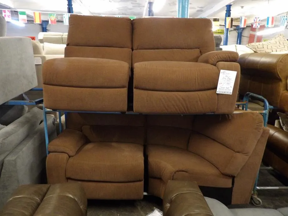 Sofa #5606 at Alec's clearance warehouse, Bolton