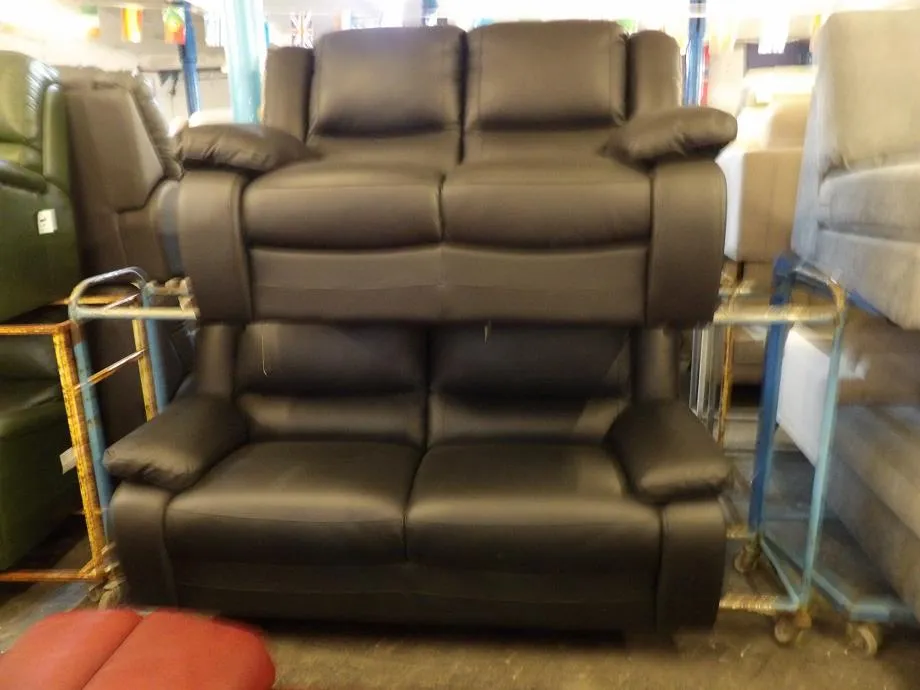 Sofa #5609 at Alec's clearance warehouse, Bolton