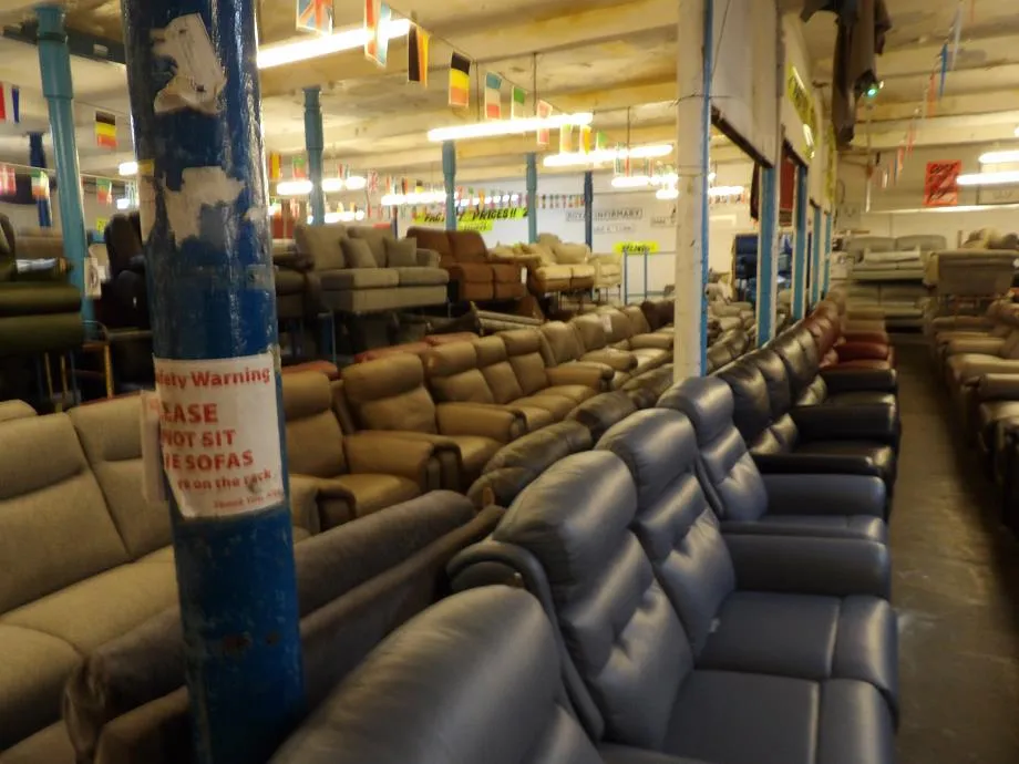Sofa #5584 at Alec's clearance warehouse, Bolton