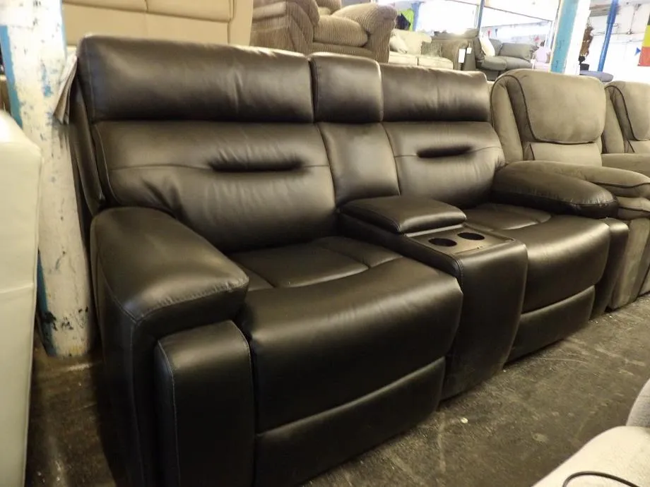 Sofa #5575 at Alec's clearance warehouse, Bolton