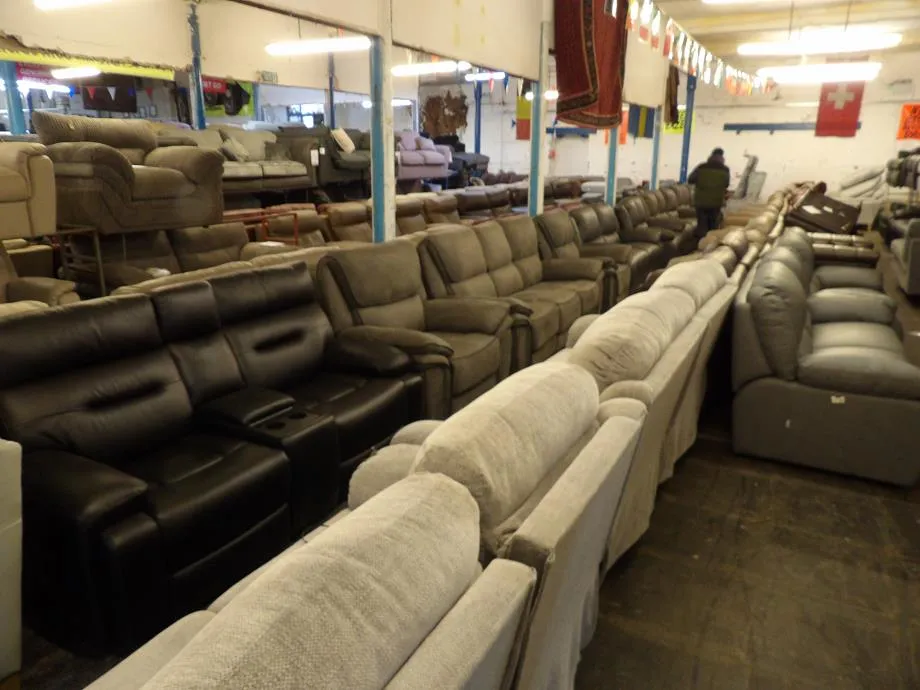 Sofa #5570 at Alec's clearance warehouse, Bolton