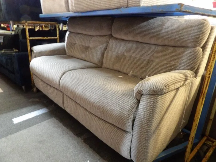 Sofa #5552 at Alec's clearance warehouse, Bolton
