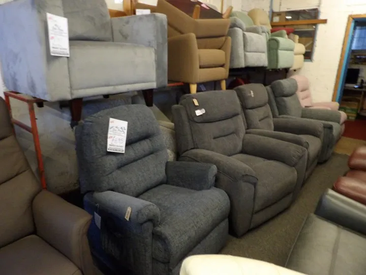 Sofa #2786 at Alec's clearance warehouse, Bolton