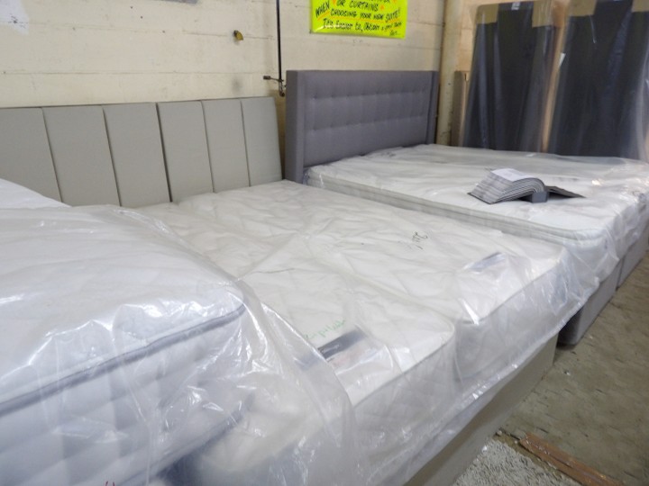 Sofa #2871 at Alec's clearance warehouse, Bolton