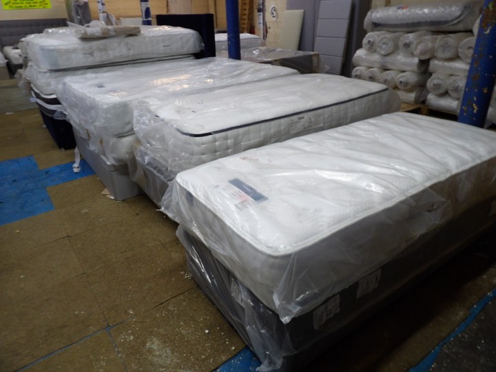 Sofa #2867 at Alec's clearance warehouse, Bolton