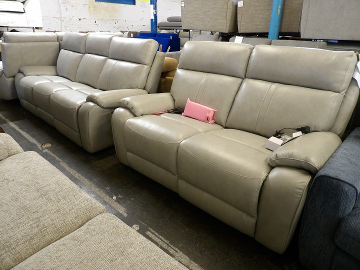 Sofa #2924 at Alec's clearance warehouse, Bolton
